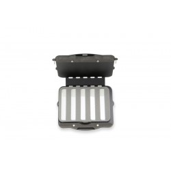 universal-system-fly-patch-cf-design-detail-2