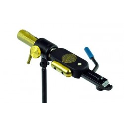 étau-regal-revolution-hook-head-detail-4