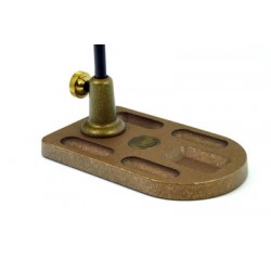 étau-regal-revolution-hook-head-detail-3